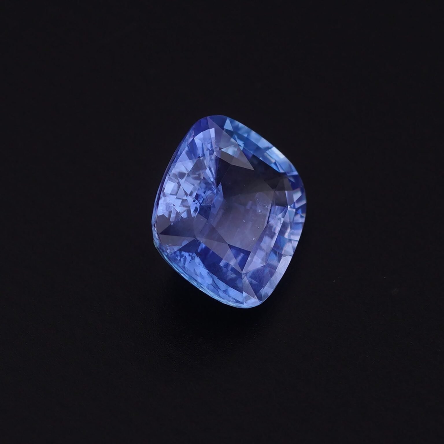 Natural Ceylon Blue Sapphire 4.37 Ct Long Cushion | Certified Gemstone Sri Lanka | CB 0402 - Image 5